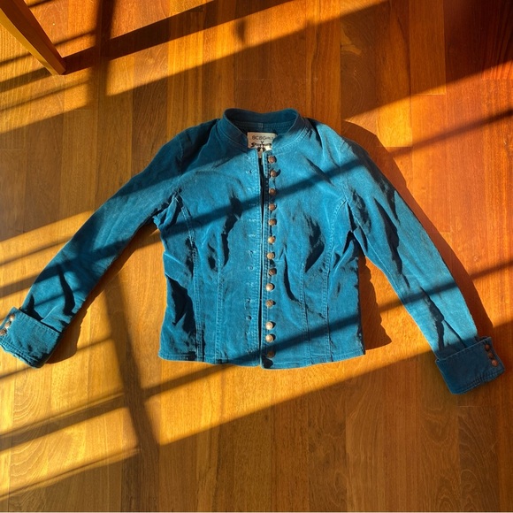 Vintage 1990s Corduroy Button Up Jacket from BCBGirls - Picture 3 of 12